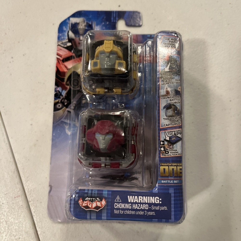 Transformers ONE‎ Battle Cubes Battle Set Bumblebee Vs Elita New